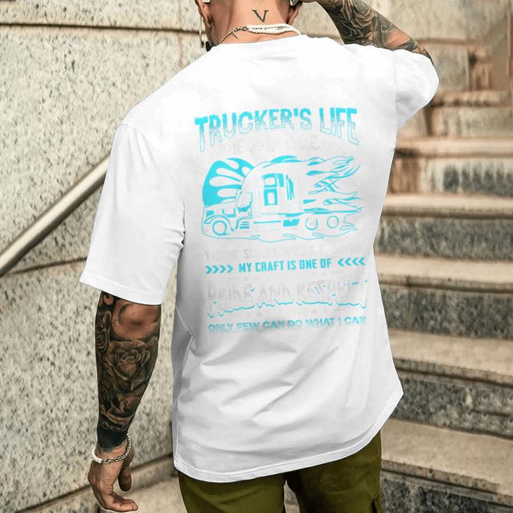Trucker's Life 面白いトラック運転手トラックバックサイド メンズTシャツ バックプリント 彼への贈り物