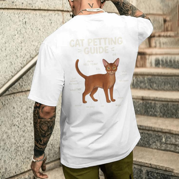 アビシニアン猫ふれあいガイド 面白い猫好き メンズTシャツ バックプリント 彼への贈り物