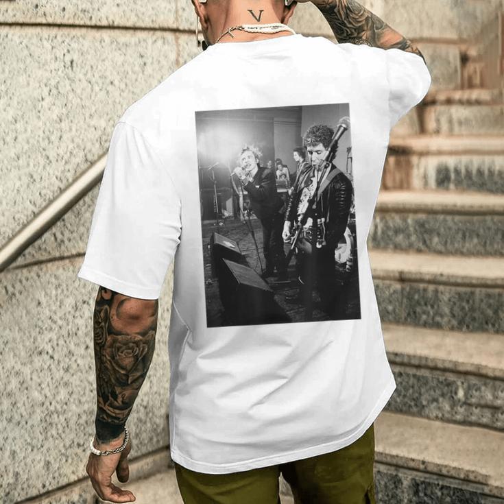 セックスピストルズ ジョニー・ロッテン・シド ヴィシャス・スティーブ・ジョーンズ 1977 メンズTシャツ バックプリント 彼への贈り物