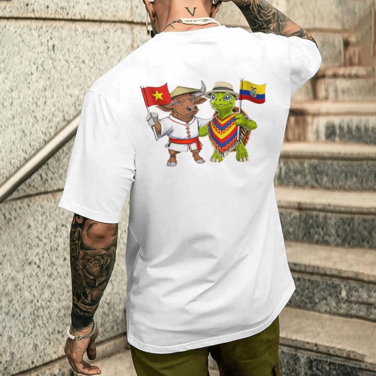 ベトナム・エクアドル国旗 ベトナムのルーツ 誇り高きエクアドルの遺産 ベトナムの誇り メンズTシャツ バックプリント 彼への贈り物