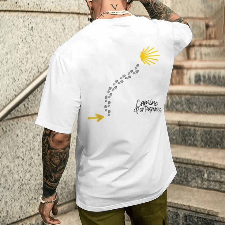 ポルトガルの道の痕跡、カミーノ・デ・サンティアゴ メンズTシャツ バックプリント 彼への贈り物