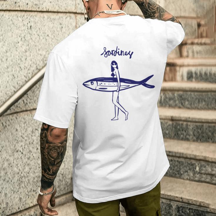 レトロな魚モチーフのガールイラスト シンプルな海風アートデザイン メンズTシャツ バックプリント 彼への贈り物