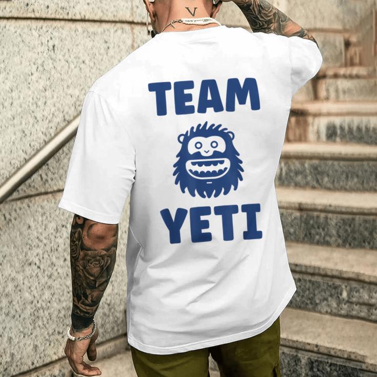 野獣のイエティ 忌まわしい雪だるまのユーモア 私はイエティが大好き Team Yeti メンズTシャツ バックプリント 彼への贈り物