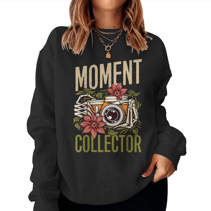 Moment Collector カメラマン カメラ メンズ レディース 写真 レディーススウェットシャツ