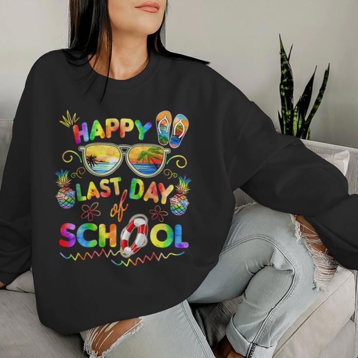 Last Day Ofchool For Teacher Off Duty Tie And Dye レディーススウェットシャツ 彼女への贈り物