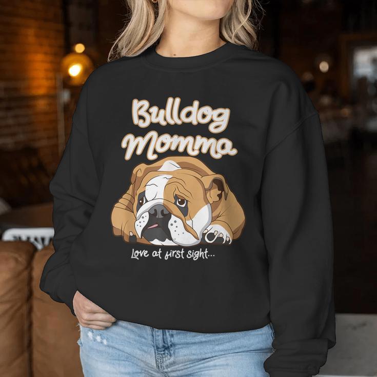 かわいいイングリッシュブルドッグ Momma Bullie Love At Firstight レディーススウェットシャツ 面白い贈り物