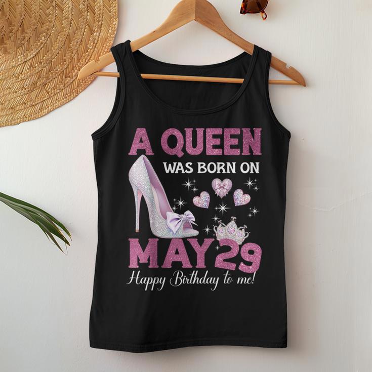 A Queen Was Born On 5月29日 ガーリー 誕生日 クイーン レディースタンクトップ 面白い贈り物