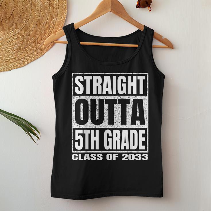 Straight Outta 5Th Gradechool Graduation Class Of 2033 レディースタンクトップ 面白い贈り物