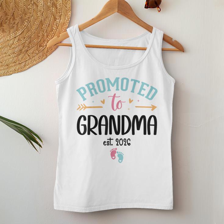 Promoted To Grandma Est 2026 Nana First Time Grandmother '26 レディースタンクトップ 面白い贈り物