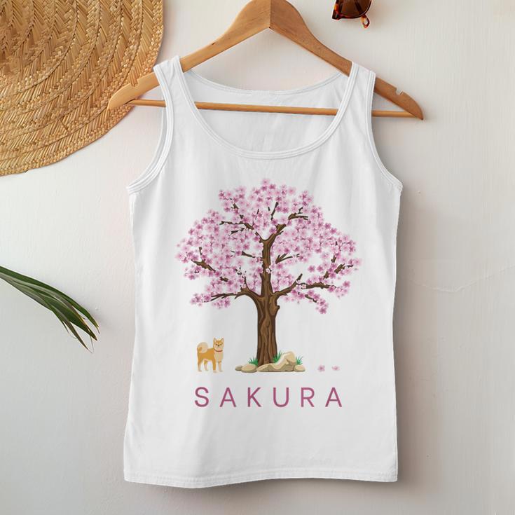 柴犬 和 桜 桜 花 木 春 レディースタンクトップ 面白い贈り物