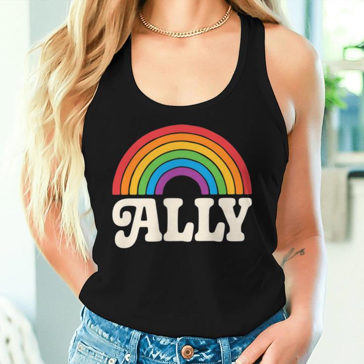 Lgbtq Ally Pocket Retrointage Gay Pride Lgbt Rainbow Flag レディースタンクトップ 彼女への贈り物