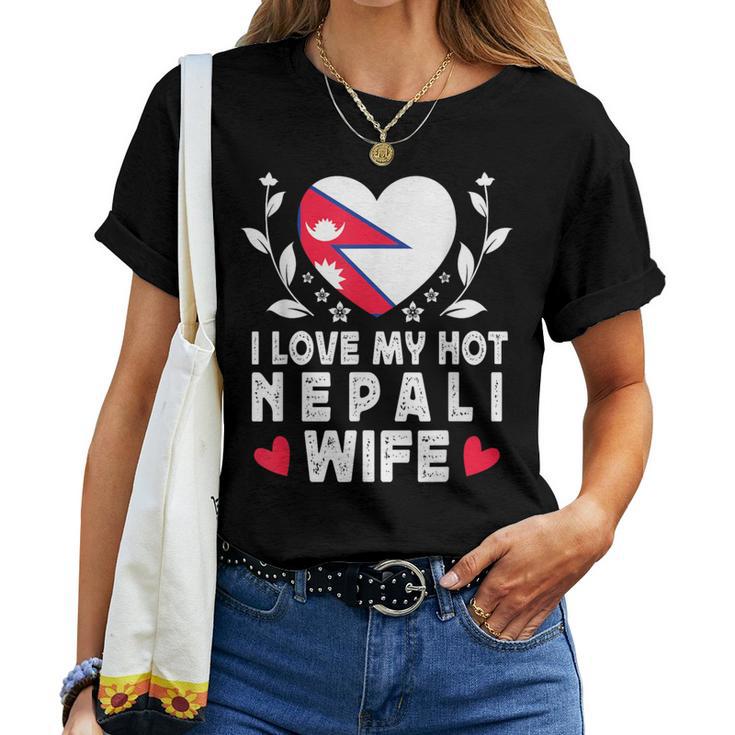 I Love My Hot Nepali Wifepouses Nepal Flag レディースTシャツ