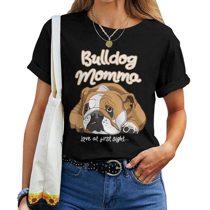 かわいいイングリッシュブルドッグ Momma Bullie Love At Firstight レディースTシャツ