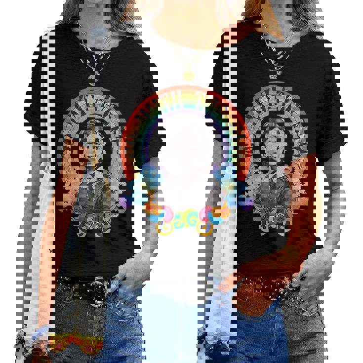 フローレンス・ナイチンゲール Groovy Nurse Go With Flo レトロレインボー レディースTシャツ