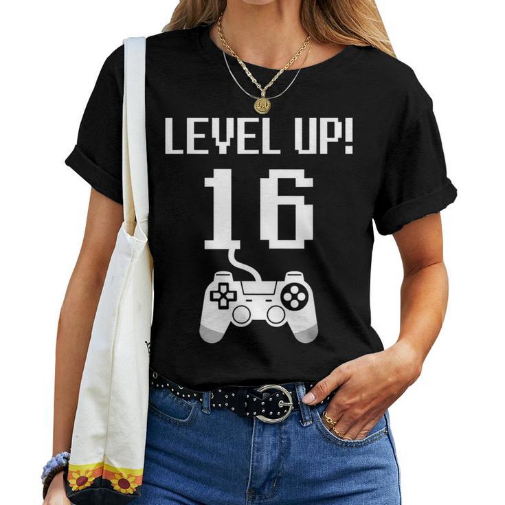レベルアップ 16歳 誕生日プレゼント 男の子 女の子 レディースTシャツ