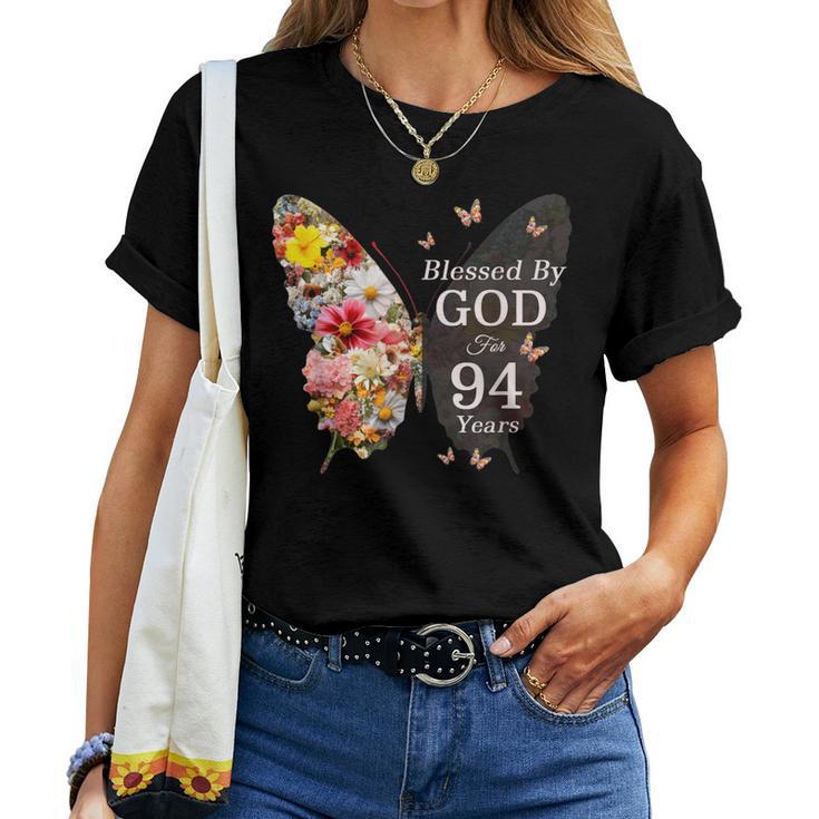 神に祝福され94年 蝶の花 94歳の誕生日 レディースTシャツ