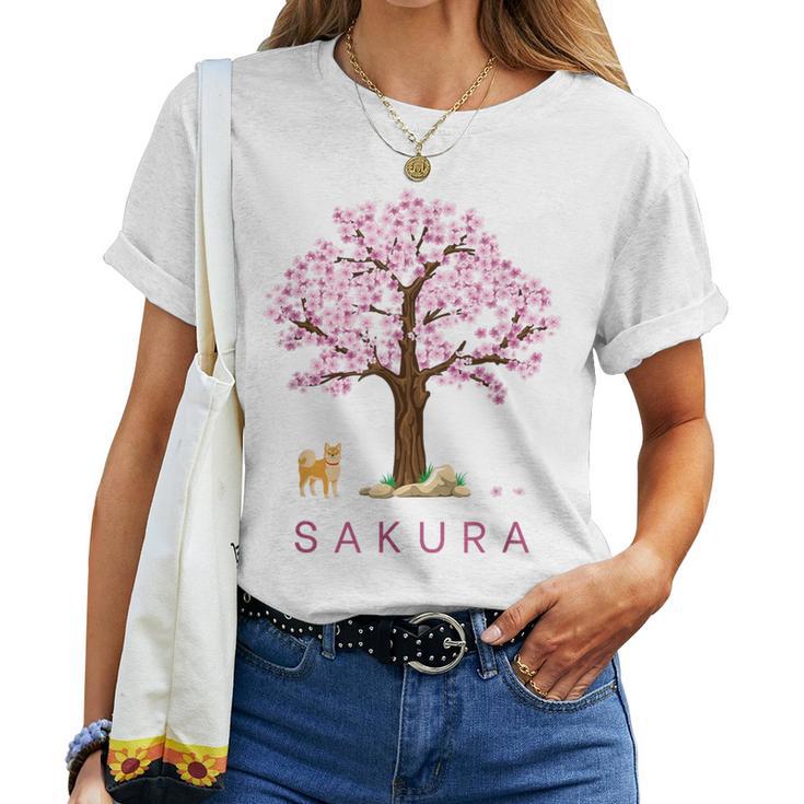 柴犬 和 桜 桜 花 木 春 レディースTシャツ