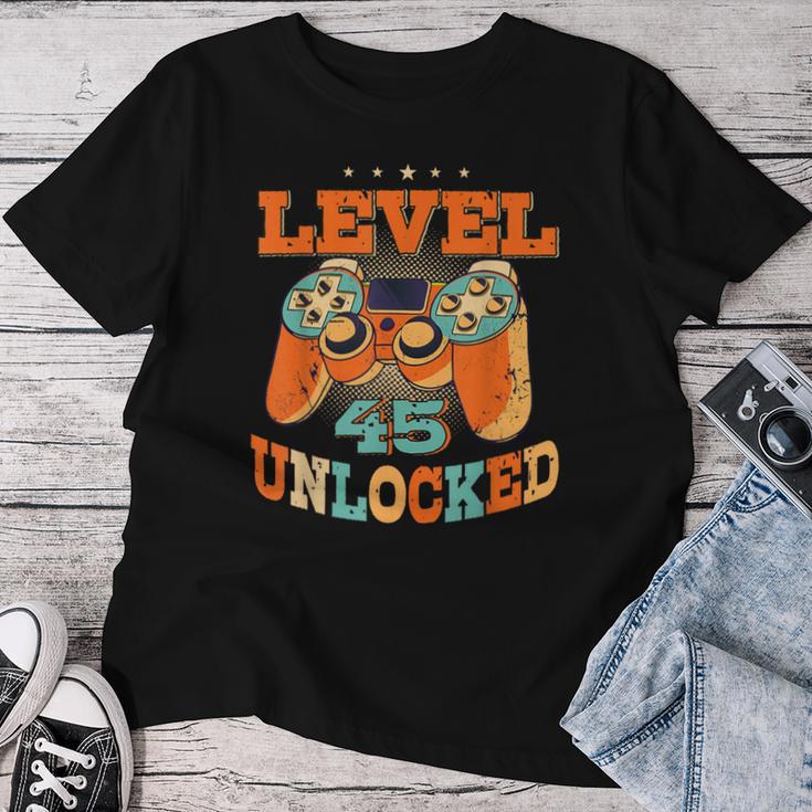 45歳の誕生日プレゼント 45歳 男性と女性、ビデオゲーム 1976年生まれ レディースTシャツ 面白い贈り物