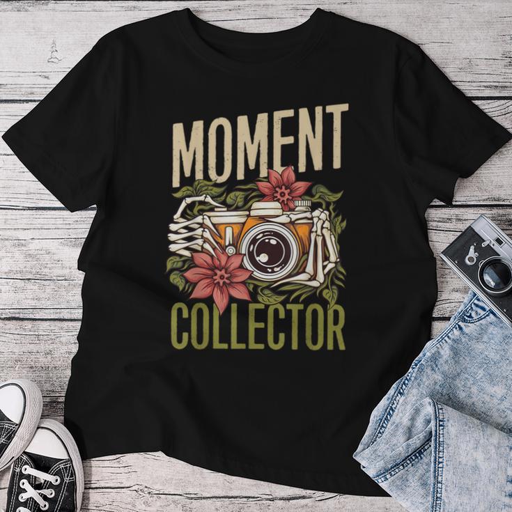 Moment Collector カメラマン カメラ メンズ レディース 写真 レディースTシャツ 面白い贈り物