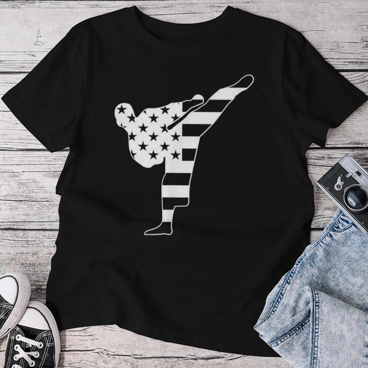 テコンドー 空手 アメリカ国旗 男性 女性 男の子 女の子 テコンドー レディースTシャツ 面白い贈り物