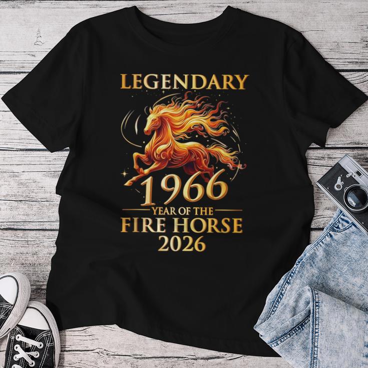 伝説の1966年 火の馬の年 60歳の誕生日 男性 女性 レディースTシャツ 面白い贈り物