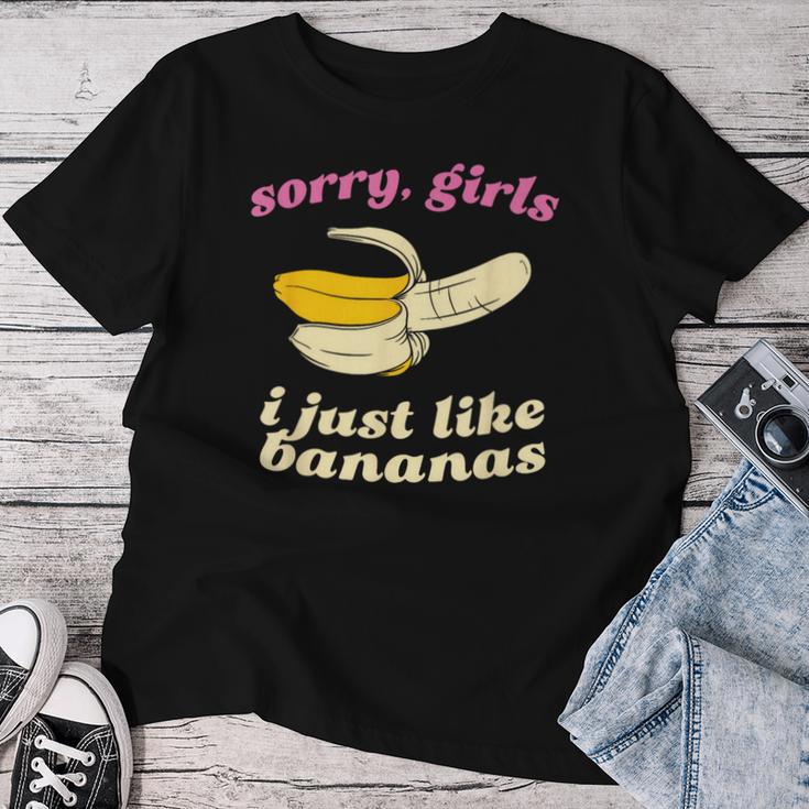 残念な女の子私はバナナが好き ゲイデート レディースTシャツ 面白い贈り物