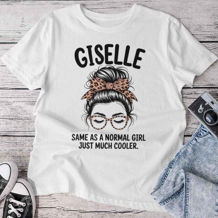 ジゼル普通の女の子と同じだけずっとかっこいい女の子名 レディースTシャツ 面白い贈り物
