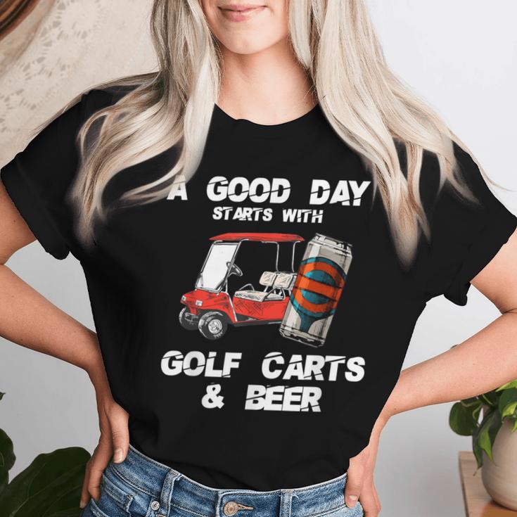A Good Daytarts With Golf Carts And Beer 面白いゴルフ レディースTシャツ 彼女への贈り物