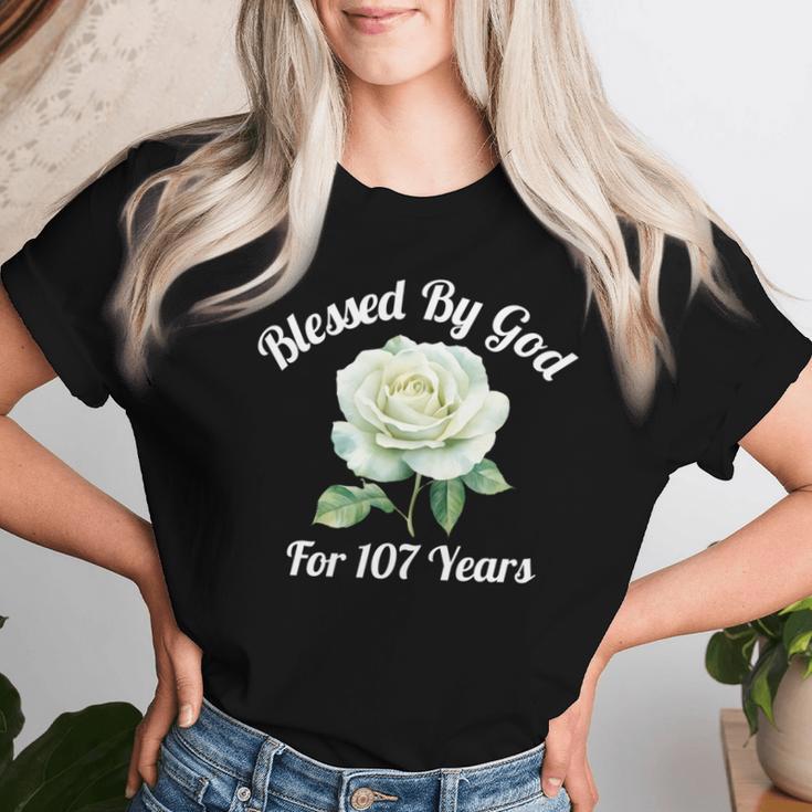 Blessed By God For 107 Yeasオールドローズフラワー 107歳の誕生日 長袖tシャツ レディースTシャツ 彼女への贈り物