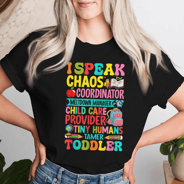 Daycare Teacher Ipeak Toddler Preschool Kindergarten レディースTシャツ 彼女への贈り物