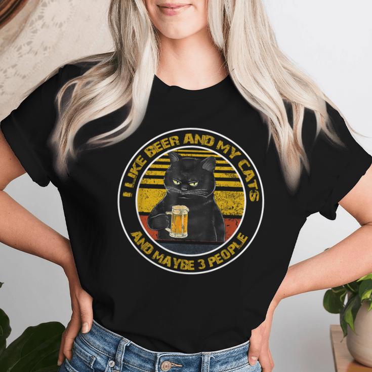 I Like Beer My Cat And Maybe 3人用 デイキャット レディースTシャツ 彼女への贈り物