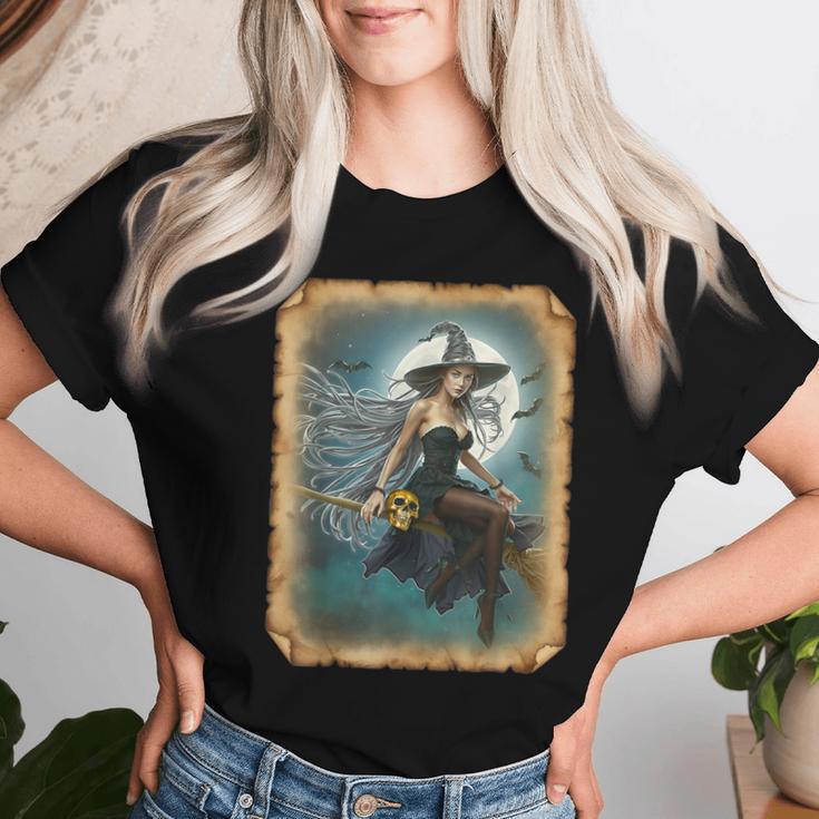 Pinup Girl 男性用 セクシーなハロウィーンの魔女 レディースTシャツ 彼女への贈り物