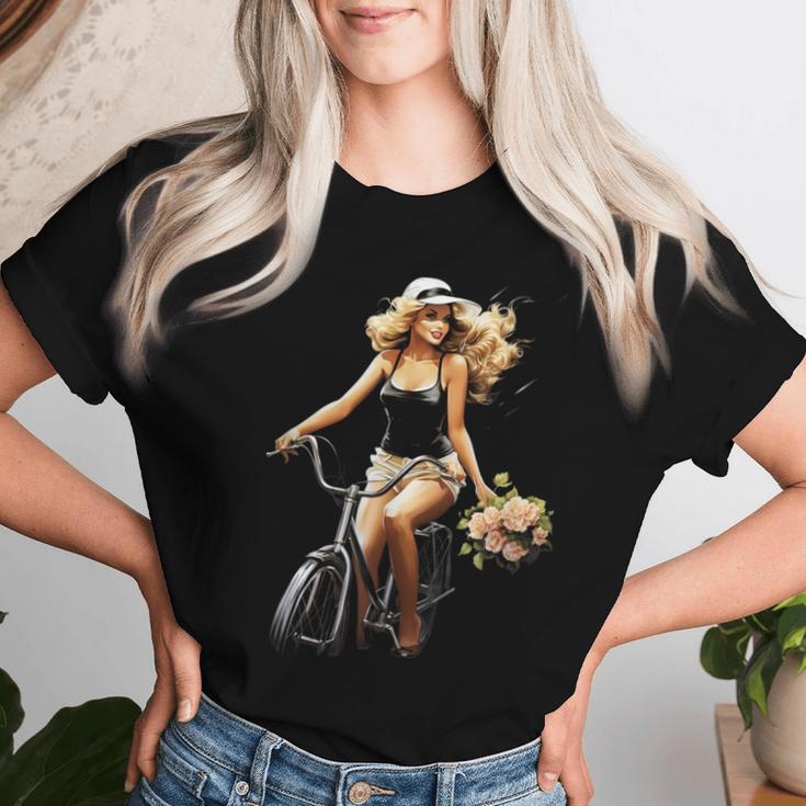 Pinup Girl 自転車 乗馬 サイクリスト ヴィンテージ レディースTシャツ 彼女への贈り物