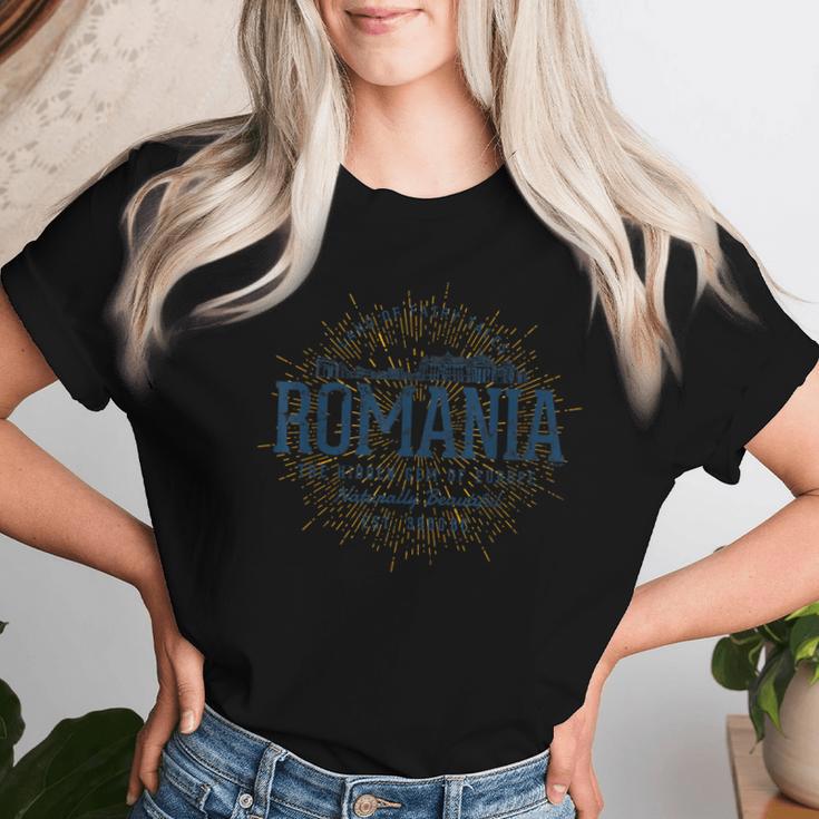 Romania レトロなスタイルのヴィンテージルーマニア レディースTシャツ 彼女への贈り物