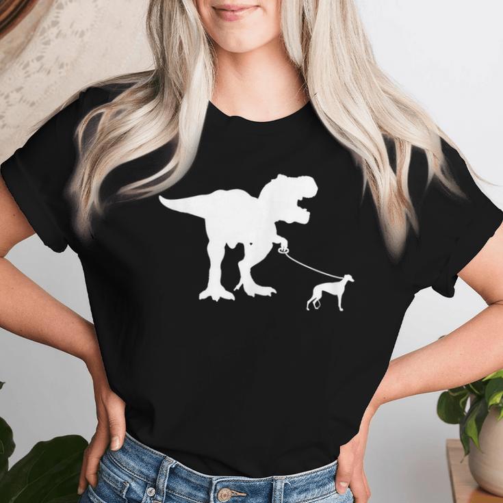 T-Rex Walking Greyhound Divertente Cane Mamma Papà DinosauroRex Maglietta da donna Regalos para ella
