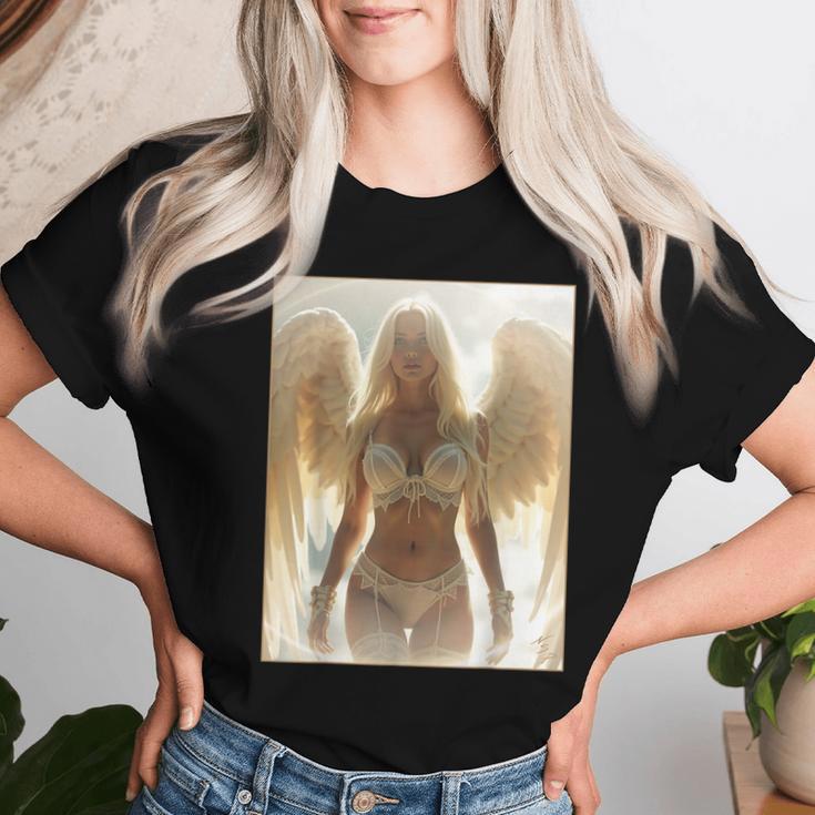 にセクシーな天使の女の子 ホットブロンドエンジェルピンナップガール レディースTシャツ 彼女への贈り物