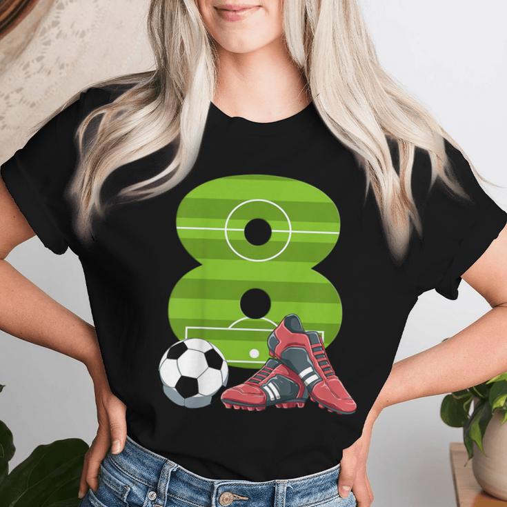 キッズ エイトバースデーサッカー 8歳の男の子 女の子 レディースTシャツ 彼女への贈り物