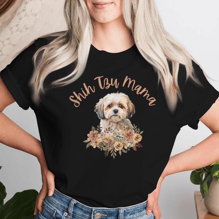 シーズーママ、シーズーママ、犬のお母さん、母の日、シーズー。 レディースTシャツ 彼女への贈り物