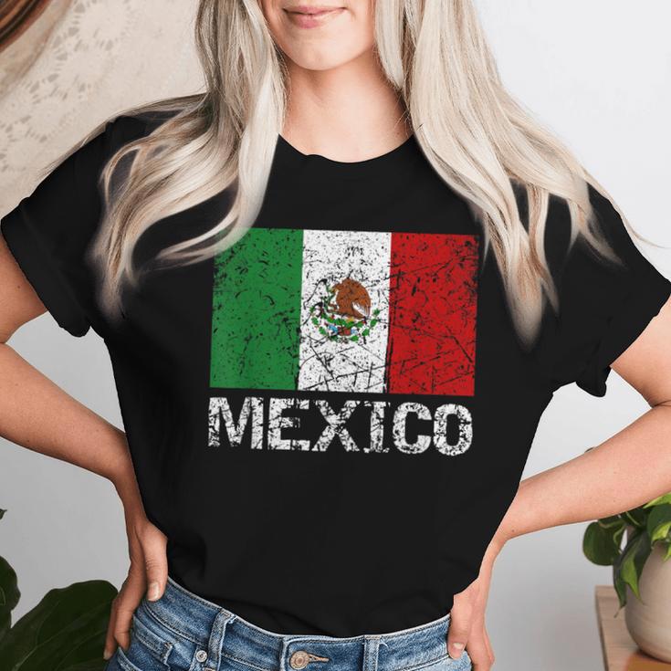 メキシコの国旗 アンティーク調 男性 女性 キッズ レディースTシャツ 彼女への贈り物