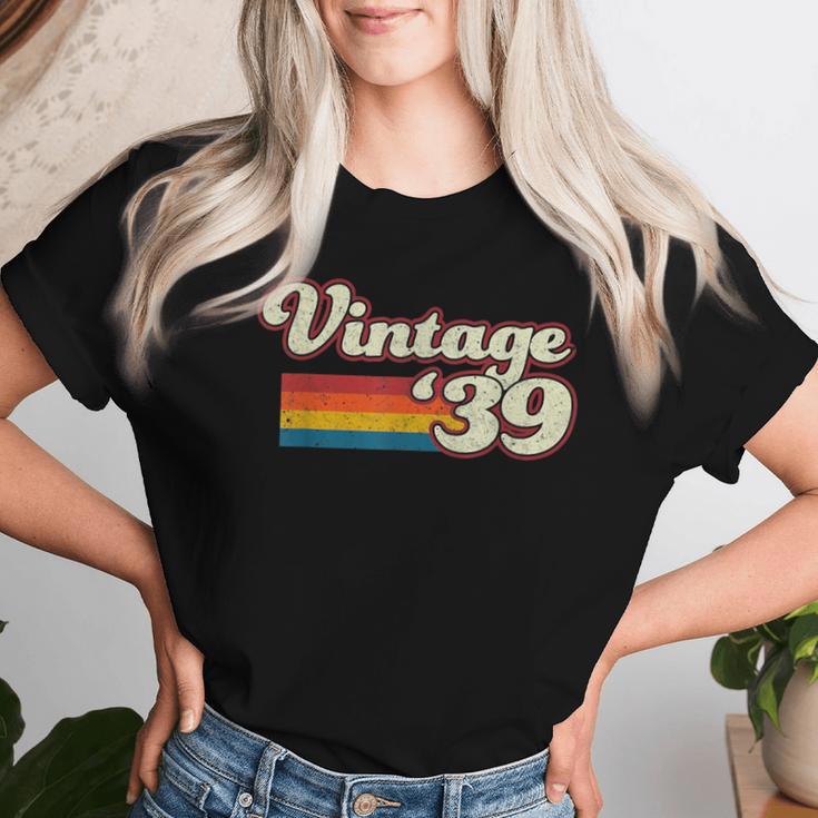 ヴィンテージ 1939年 84歳 誕生日プレゼント 男性 女性 84歳 レディースTシャツ 彼女への贈り物