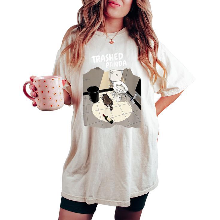 Trashed Panda ミーム アライグマ 面白いアート レディースオーバーサイズコンフォートTシャツ Trashed Panda ミーム アライグマ 面白いアート レディースオーバーサイズコンフォートTシャツ