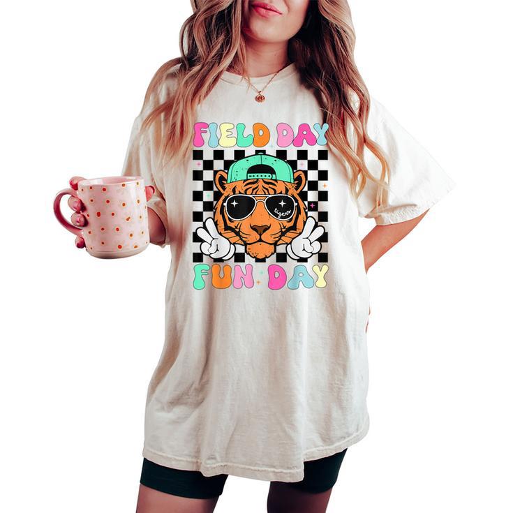 Field Day Fun Day Tigers School Teacher Kids Mom Women's Oversized Comfort T-shirt