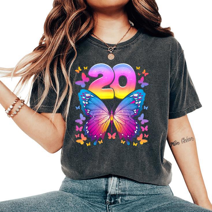 20 歳の誕生日、女の子 20 歳、蝶、数字 20 レディースオーバーサイズコンフォートTシャツ