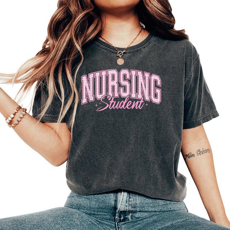Pink Gingham Nursing Student Trendy Nurse School Top Women's Oversized Comfort T-Shirt