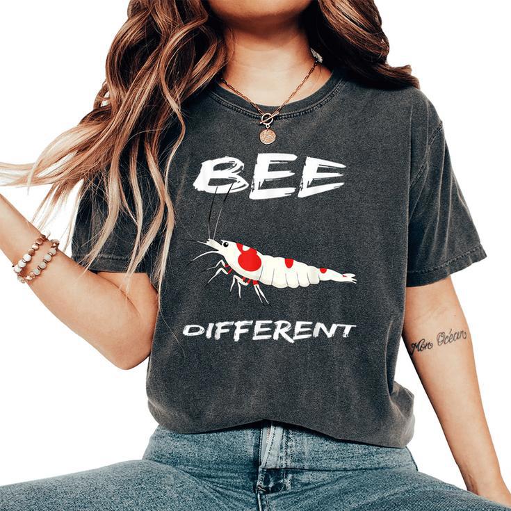 Bee Different Redbee アクアリストへのプレゼント シュリンプ レディースオーバーサイズコンフォートTシャツ