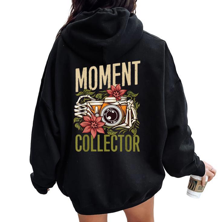 Moment Collector カメラマン カメラ メンズ レディース 写真 レディース オーバーサイズ パーカー バックプリント