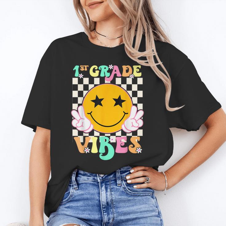 Girls 1st Grade Vibes Smile Face Back To School 1st Grade Unisex T-Shirt Girls 1st Grade Vibes Smile Face Back To School 1st Grade Unisex T-Shirt