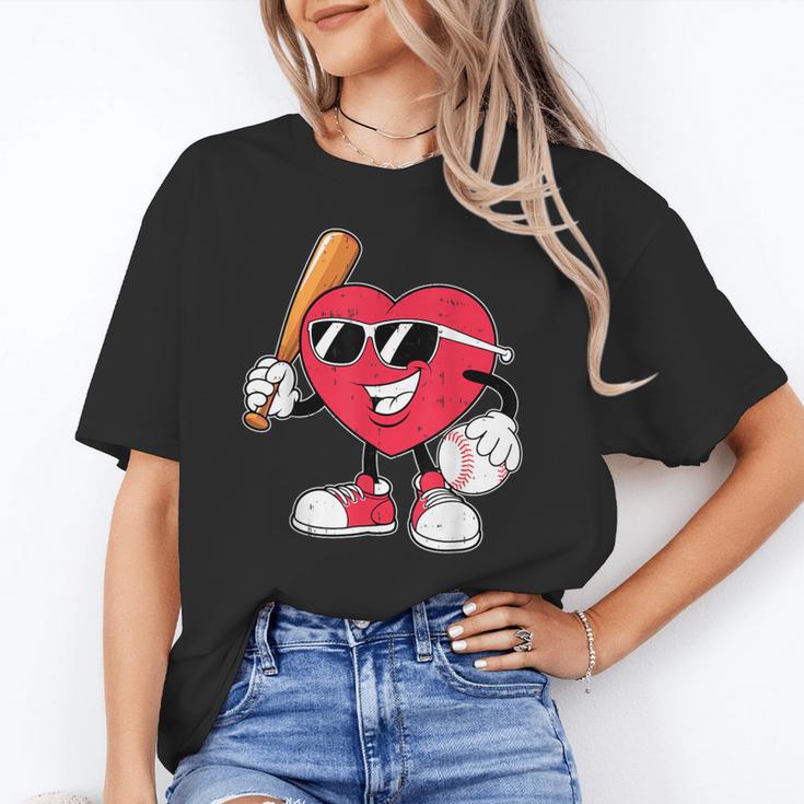 Heart Play Baseball Valentine's Day Teens Boys Girls Kids Unisex T-Shirt