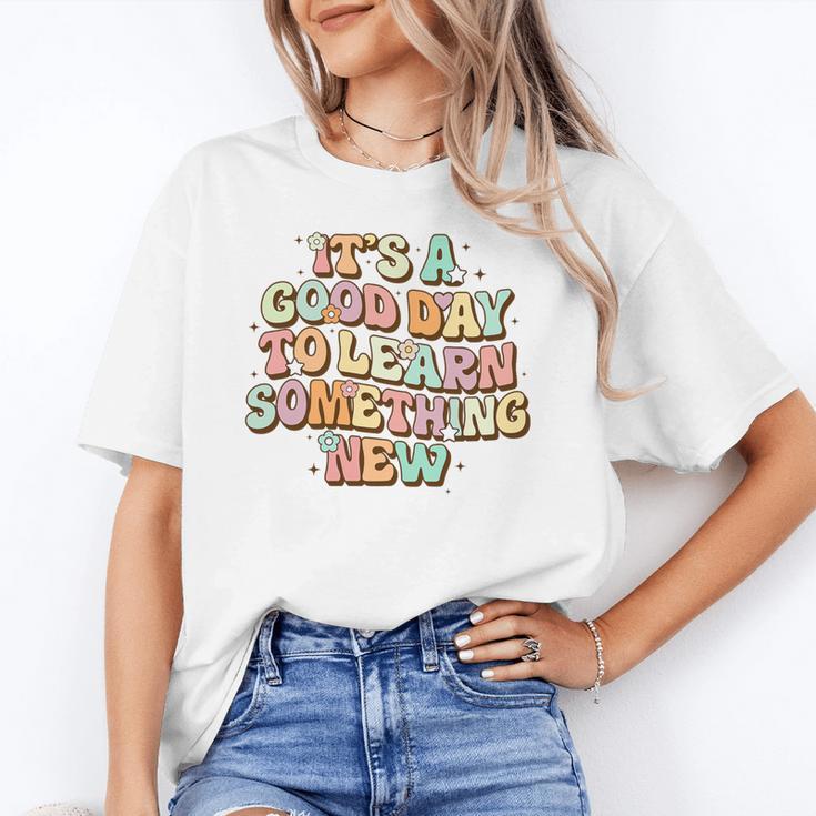 It's A Good Day To Learn Something New Retro Back To School Premium Tri-Blend Unisex T-Shirt It's A Good Day To Learn Something New Retro Back To School Premium Tri-Blend Unisex T-Shirt