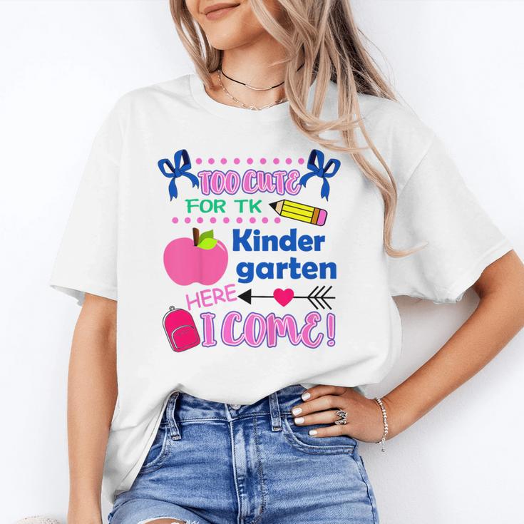 Kids Back To School Here I Come Kindergarten Girls TK Grad Unisex T-Shirt Kids Back To School Here I Come Kindergarten Girls TK Grad Unisex T-Shirt